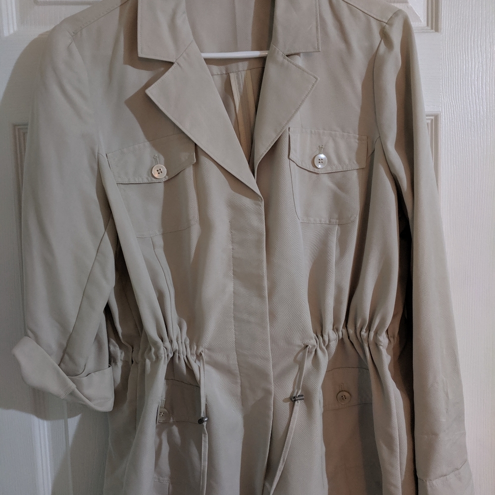 Chico's light beige jacket